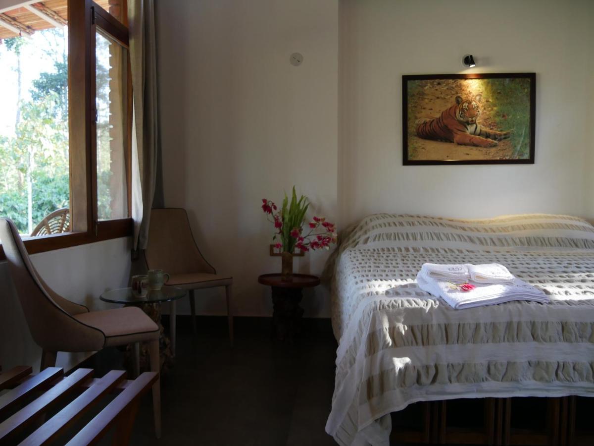 Estate - Riverside Coffee Holiday home